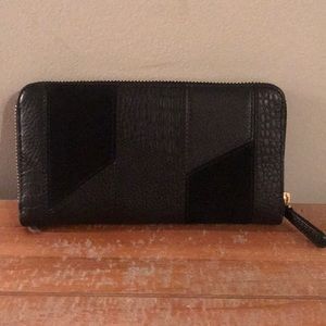 Vera Bradley Black Leather Georgia Wallet NWT!